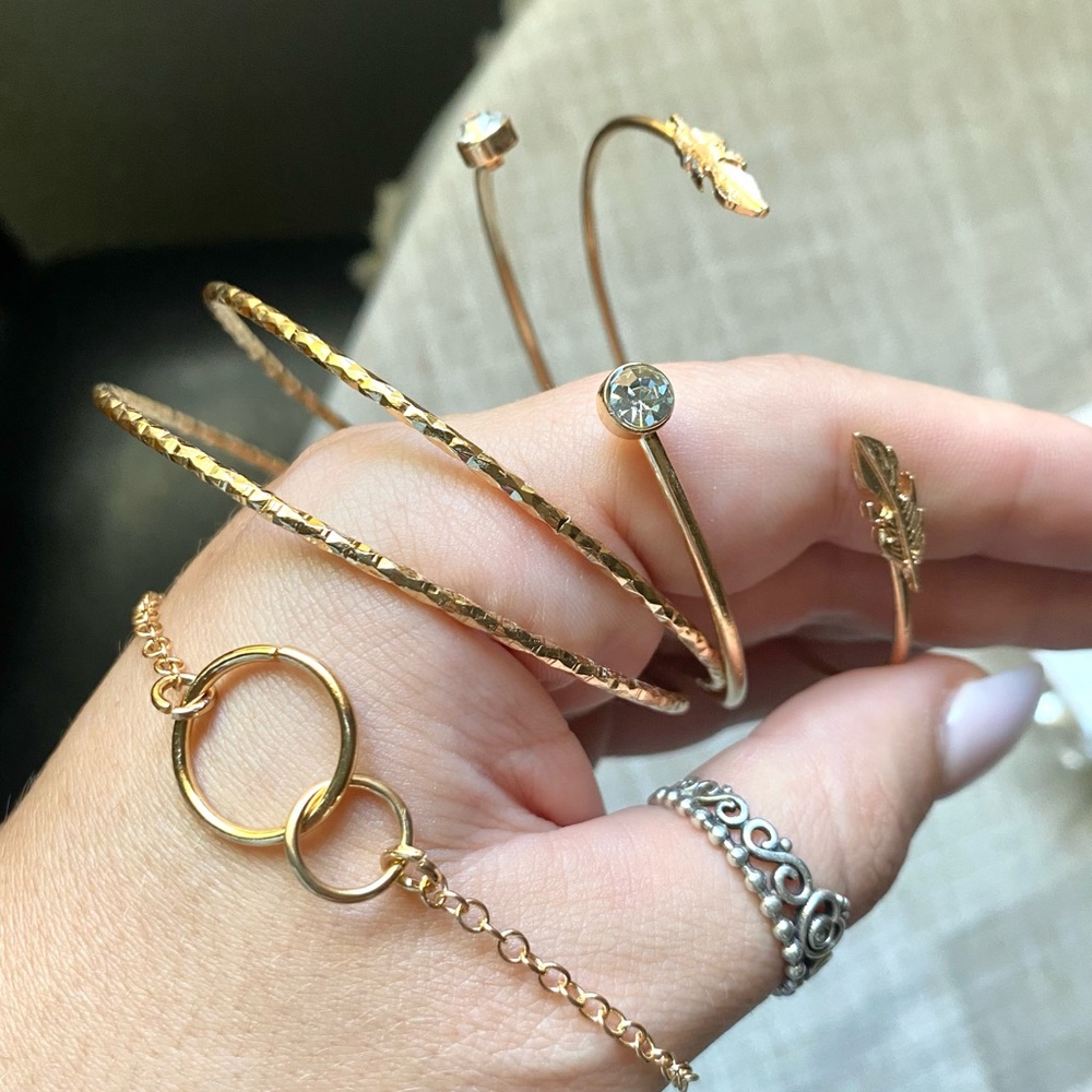 Lot of 5 Gold Rhinestone Open Cuff & Bangle Bracelets - NEW - Picture 2 of 2